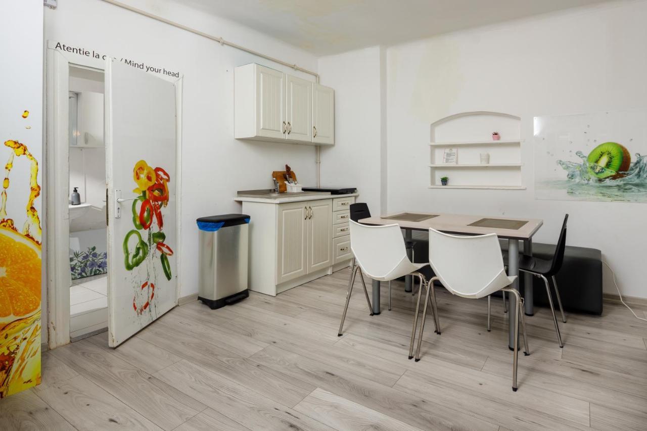 Marigold Boutique Lägenhet Braşov Exteriör bild
